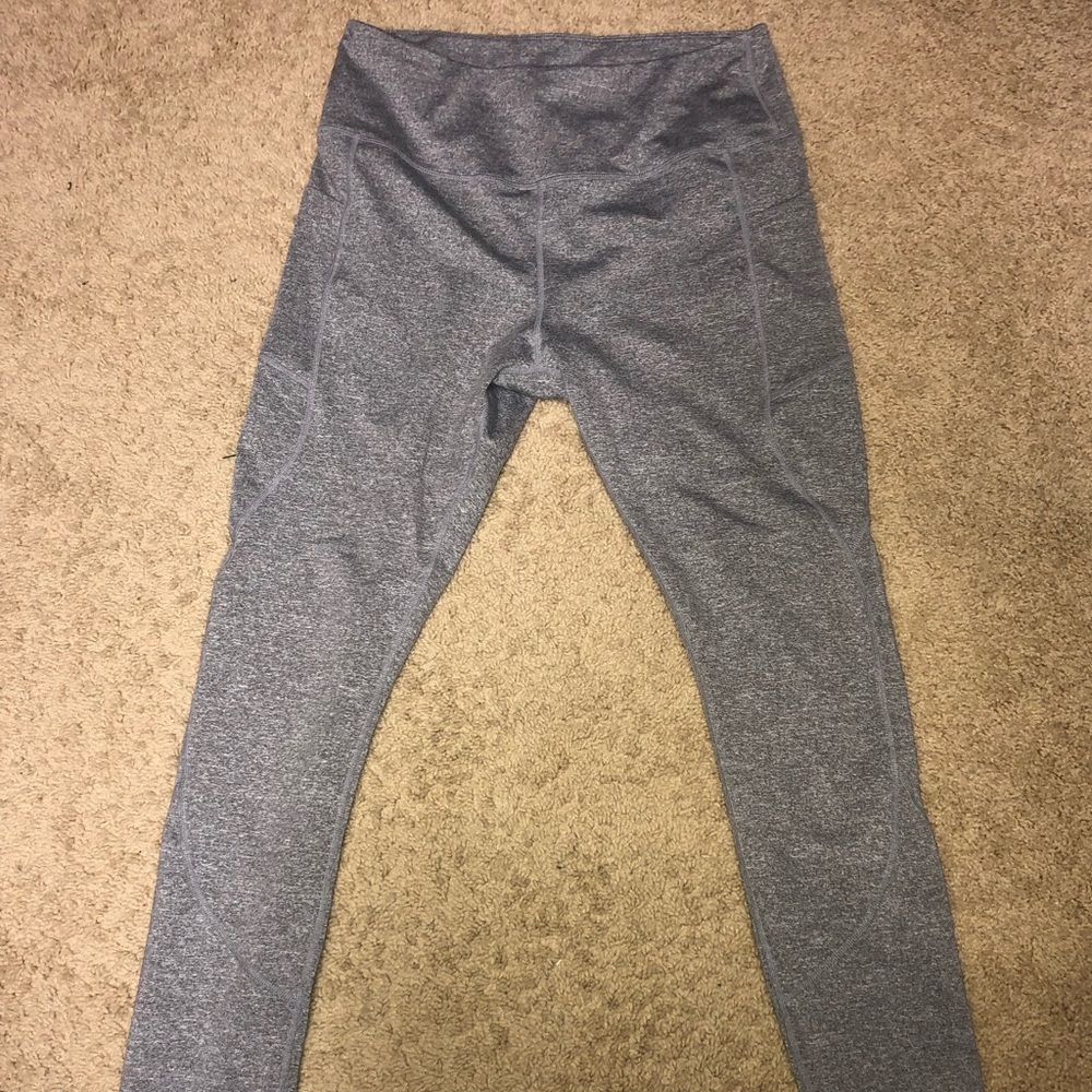 Gray Yoga Leggings with Pocket